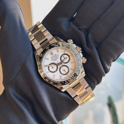 Montres-de-luxe